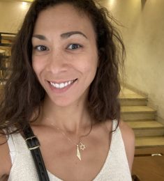 Elisheva, 41 years old, Straight, Woman, Ajaccio, France