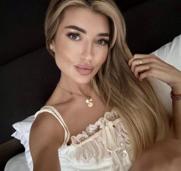 Geraldine M, 27 years old, Paris, France